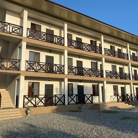 Guest House Dana Pizunda Exterior photo